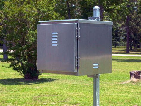 electric telephone pole box|Pole & Tower Mounted Electrical Enclosures .